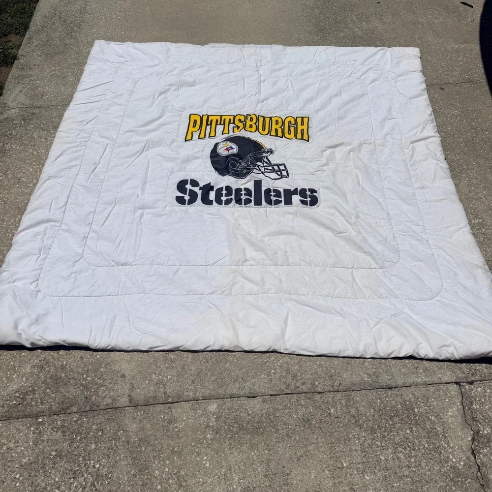 Vintage 1994 Pittsburgh Steelers NFL Reversible Comforter White Black 84x64